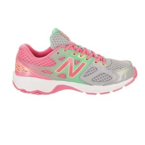 NWT New Balance 680v3  youth running shoe  KR680GKY Grey/Green/Pink wide